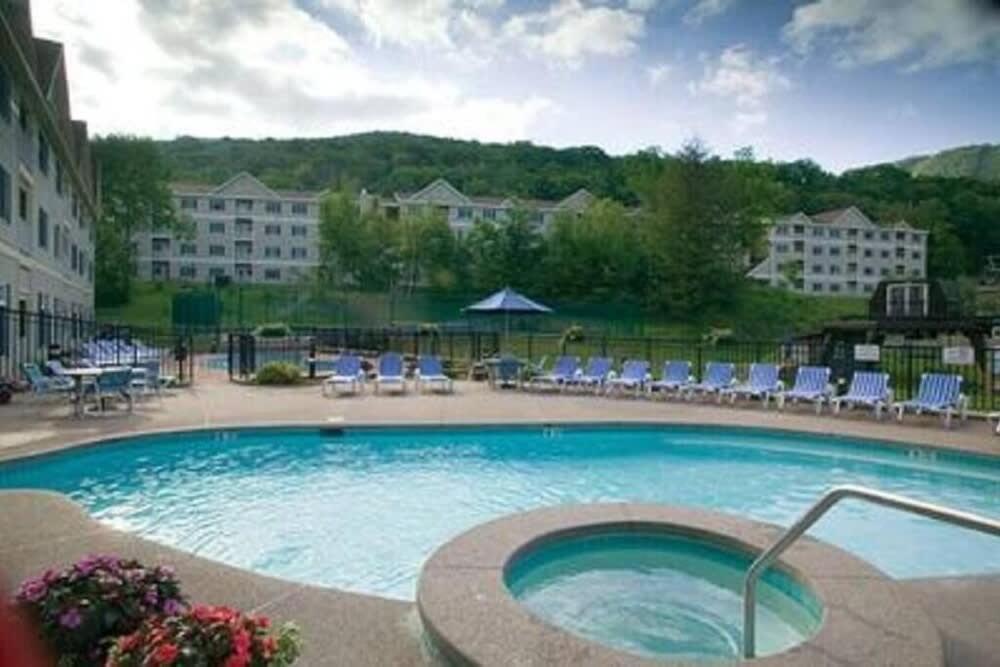 Gorgeous 1St Fl Mtn View Jiminy Suite Sleeps 4 Ski On Off Hancock Exterior photo