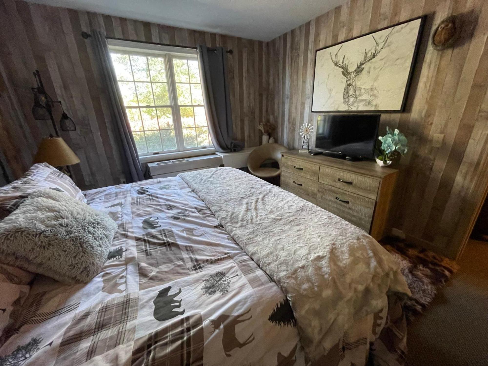 Gorgeous 1St Fl Mtn View Jiminy Suite Sleeps 4 Ski On Off Hancock Exterior photo