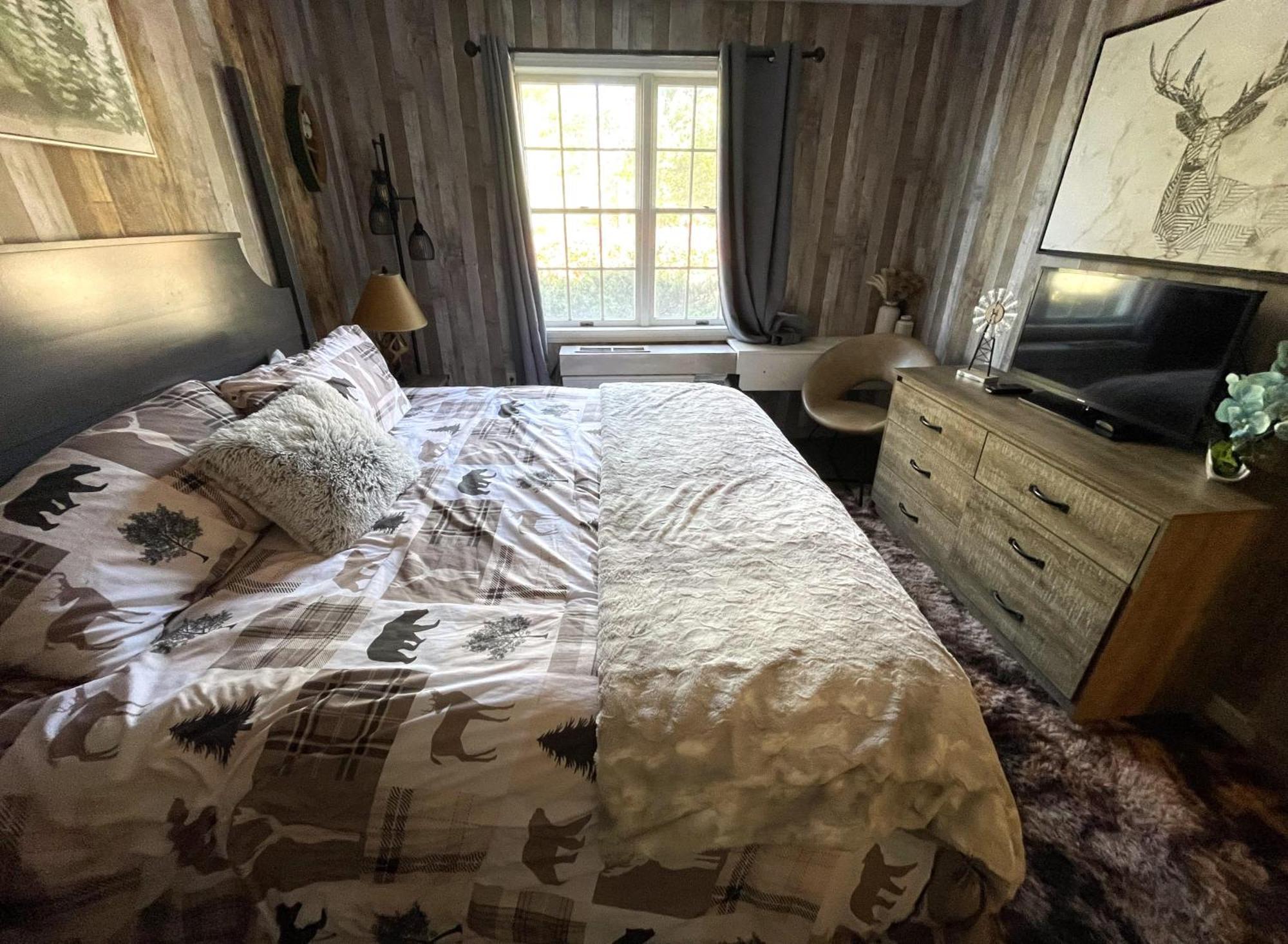 Gorgeous 1St Fl Mtn View Jiminy Suite Sleeps 4 Ski On Off Hancock Exterior photo